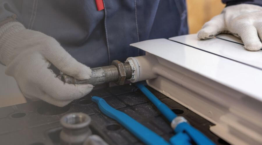 Burst Pipe Repair in Medford, NY